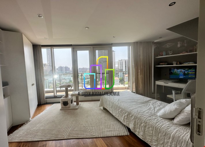 Akasya Acıbadem 4,5+1 Dubleks Loft  330 M2 Muhteşem Satılık