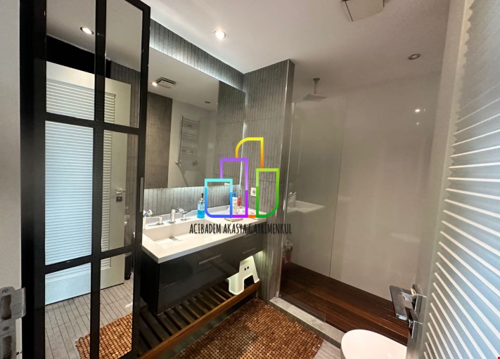 Akasya Acıbadem 4,5+1 Dubleks Loft  330 M2 Muhteşem Satılık