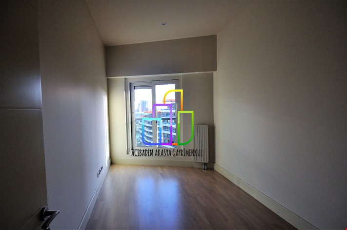 Akasya Acıbadem 3,5+1 BALKONLU Göl Etabı Kule'de Kiralık BOŞ!