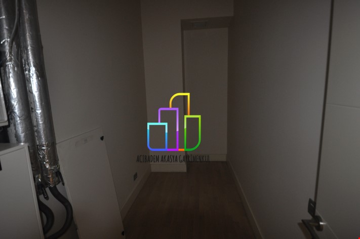 Akasya Acıbadem 3,5+1 BALKONLU Göl Etabı Kule'de Kiralık BOŞ!