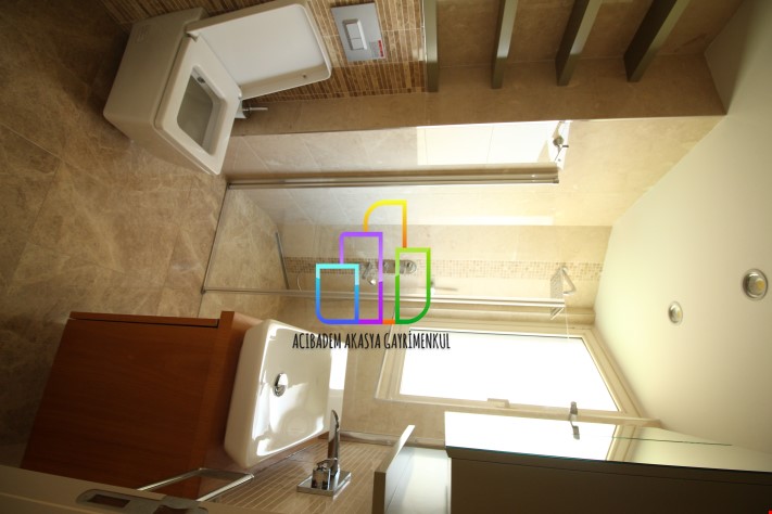 4+2 300m2 AKASYA ACİBADEM GÖL ETABI YATAY da TERASLI DUBLEKS