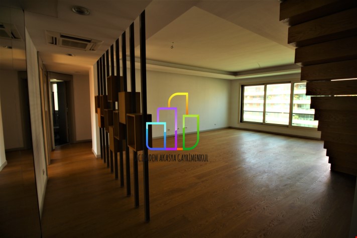 GÖL ETABI YATAY da 4+2 330m2 TERASLI DUBLEKS 